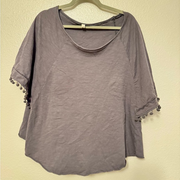 Gray Blouse with Pom-Pom Trim Bat Wing Sleeves Style - Picture 1 of 3